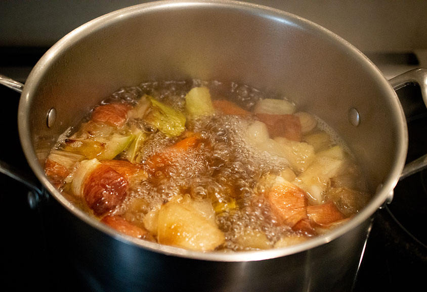 Brown vegetable stock Kika's Boc.